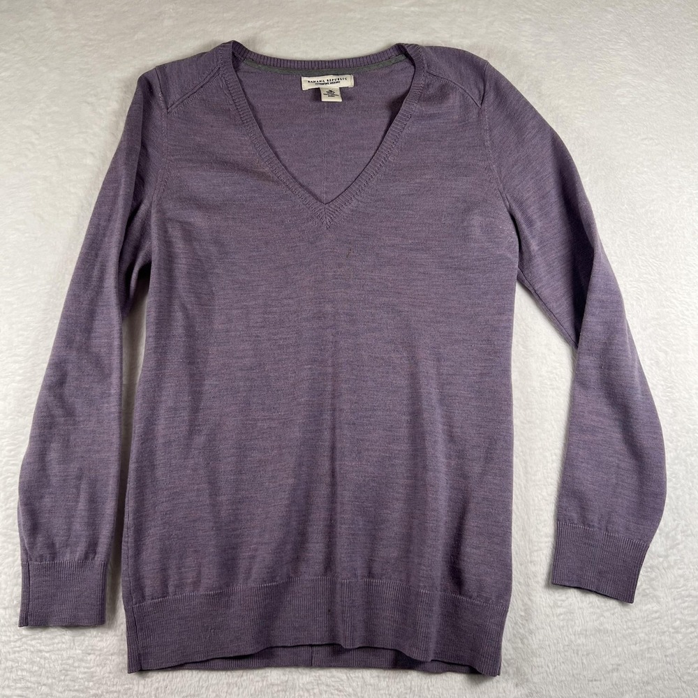 Banana Republic Sweater Mens Medium Purple 100% Merino Wool V Neck Pullover